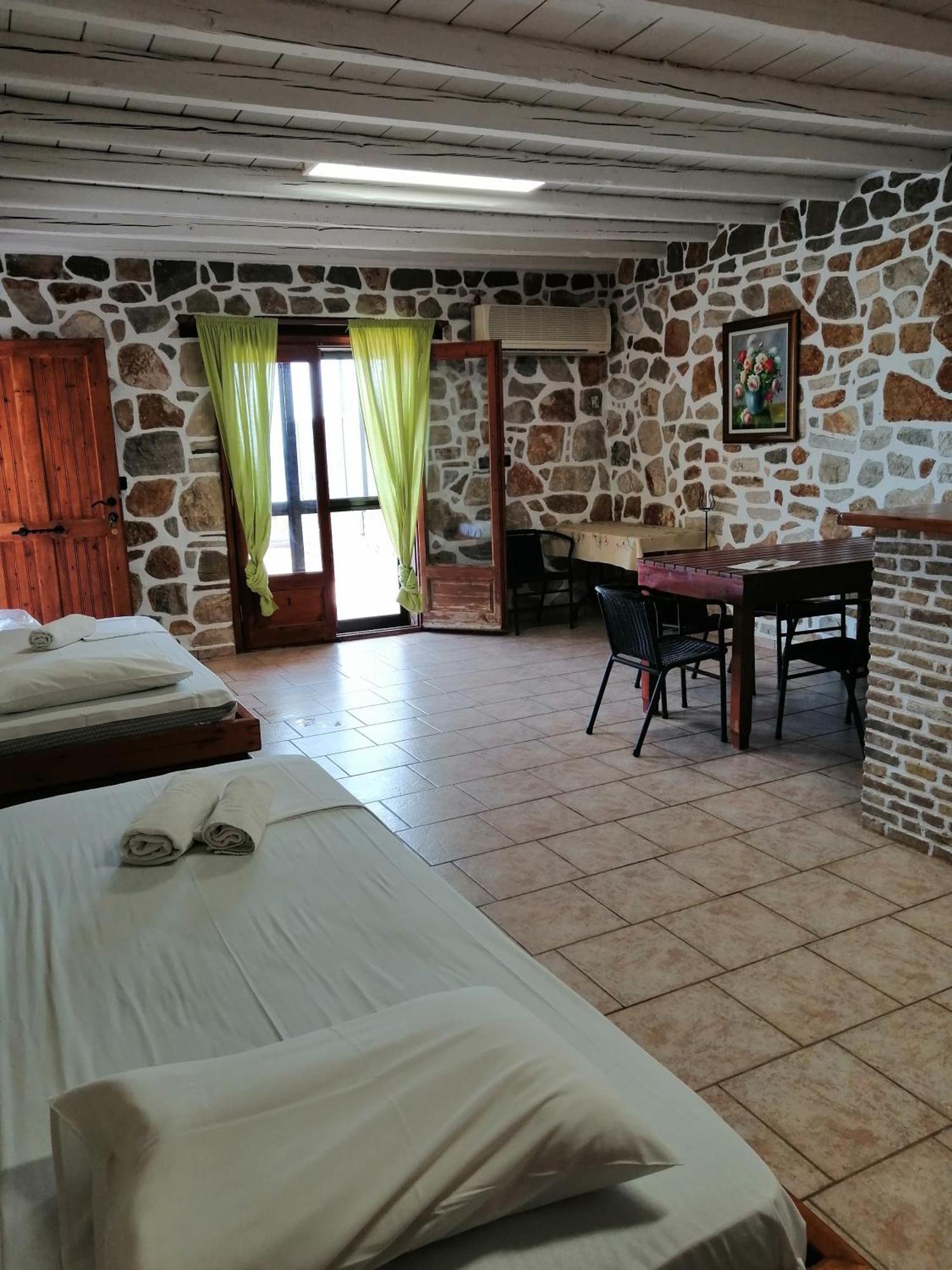 Athina Ecofarm Lägenhet Epidaurus Rum bild