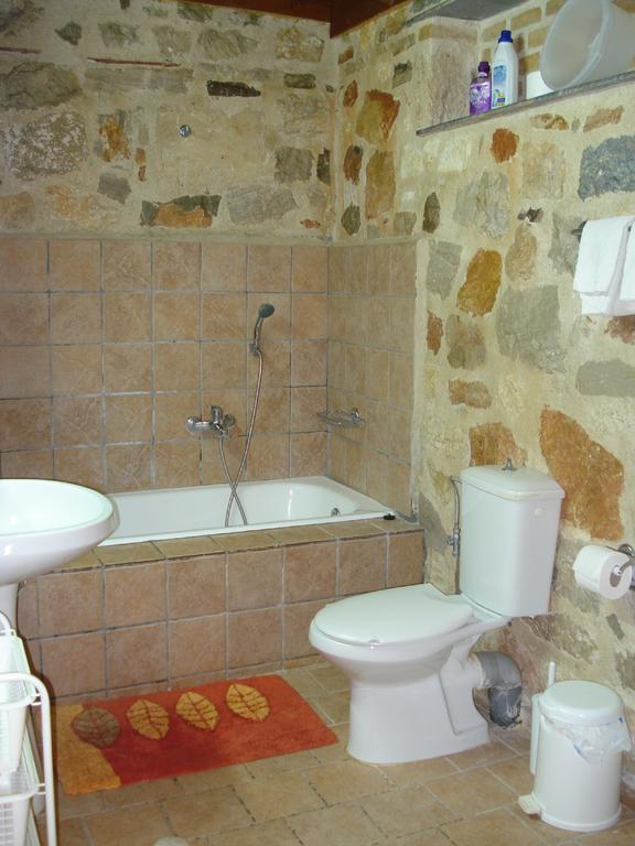 Athina Ecofarm Lägenhet Epidaurus Exteriör bild